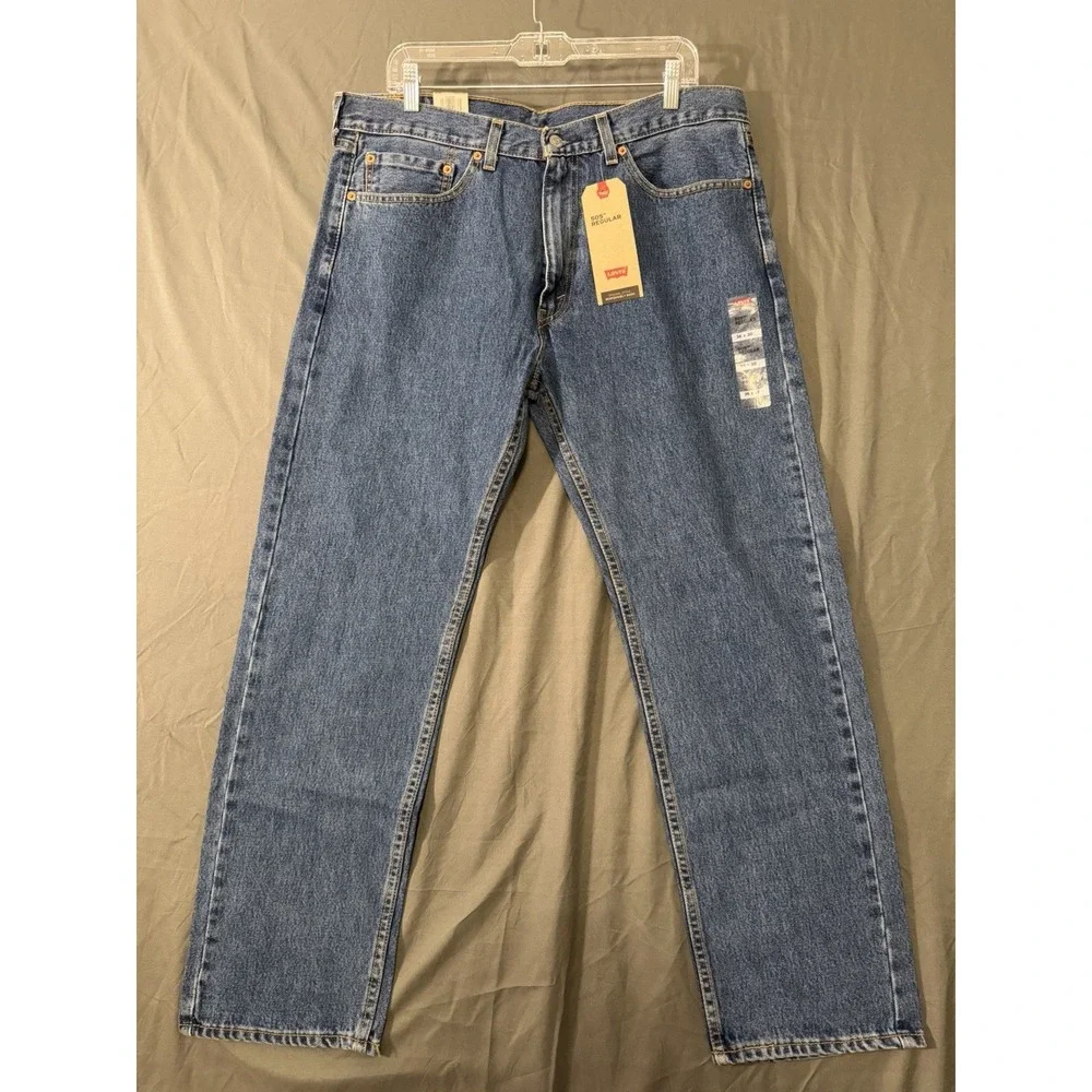 Levi's 36x30 Men 505 100% Cotton Regular Fit Straight Leg Zip Fly Jeans  NWT